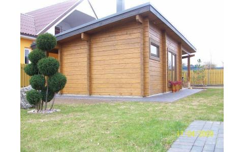 Drewniany dom z bala klejonego - AMUR 21m2 + 22m2